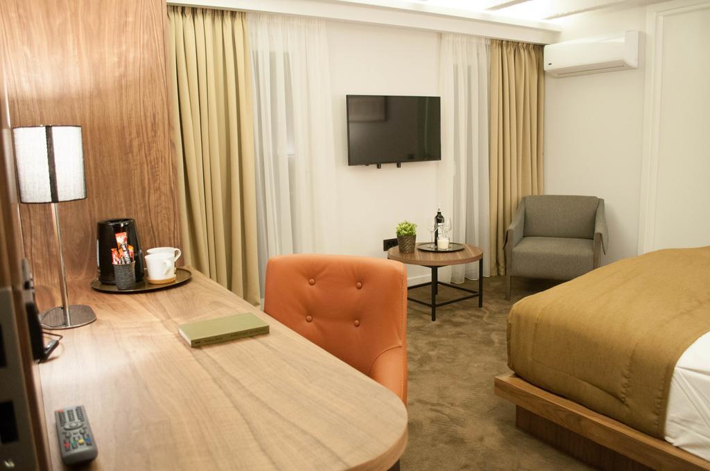 Nomad Luxury Suites Белград Экстерьер фото